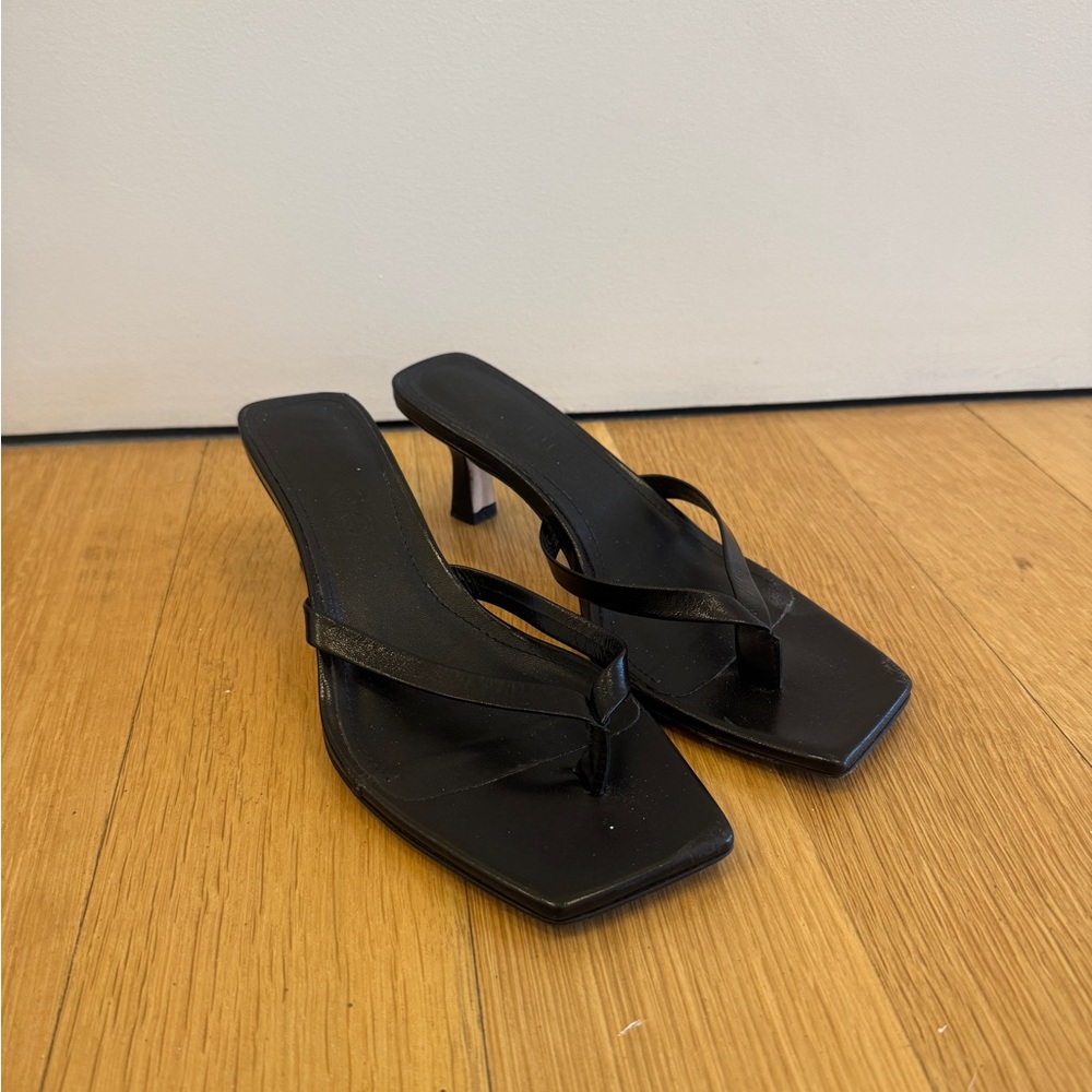Aeyde Wilma Black Heeled Sandals